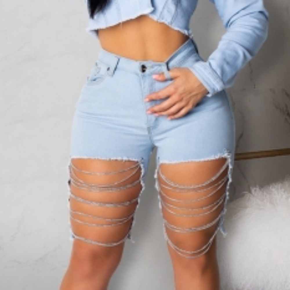 Distressed Chain Jeans Light Blue